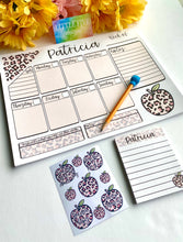 Load image into Gallery viewer, Weekly Tear Away Planner - Cheetah Print - 36 Pages